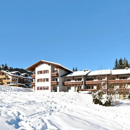 In Altenmarkt With Ski Storage Apartment